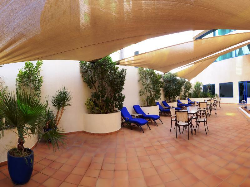 Swiss-Belhotel Schardscha Exterior foto